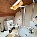 Katty House - Dizzasco Muronico
