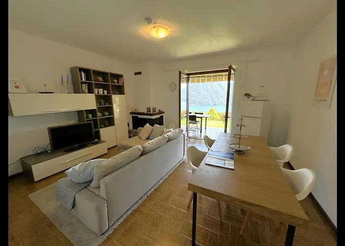 Katty House - Dizzasco Ferienhaus Muronico